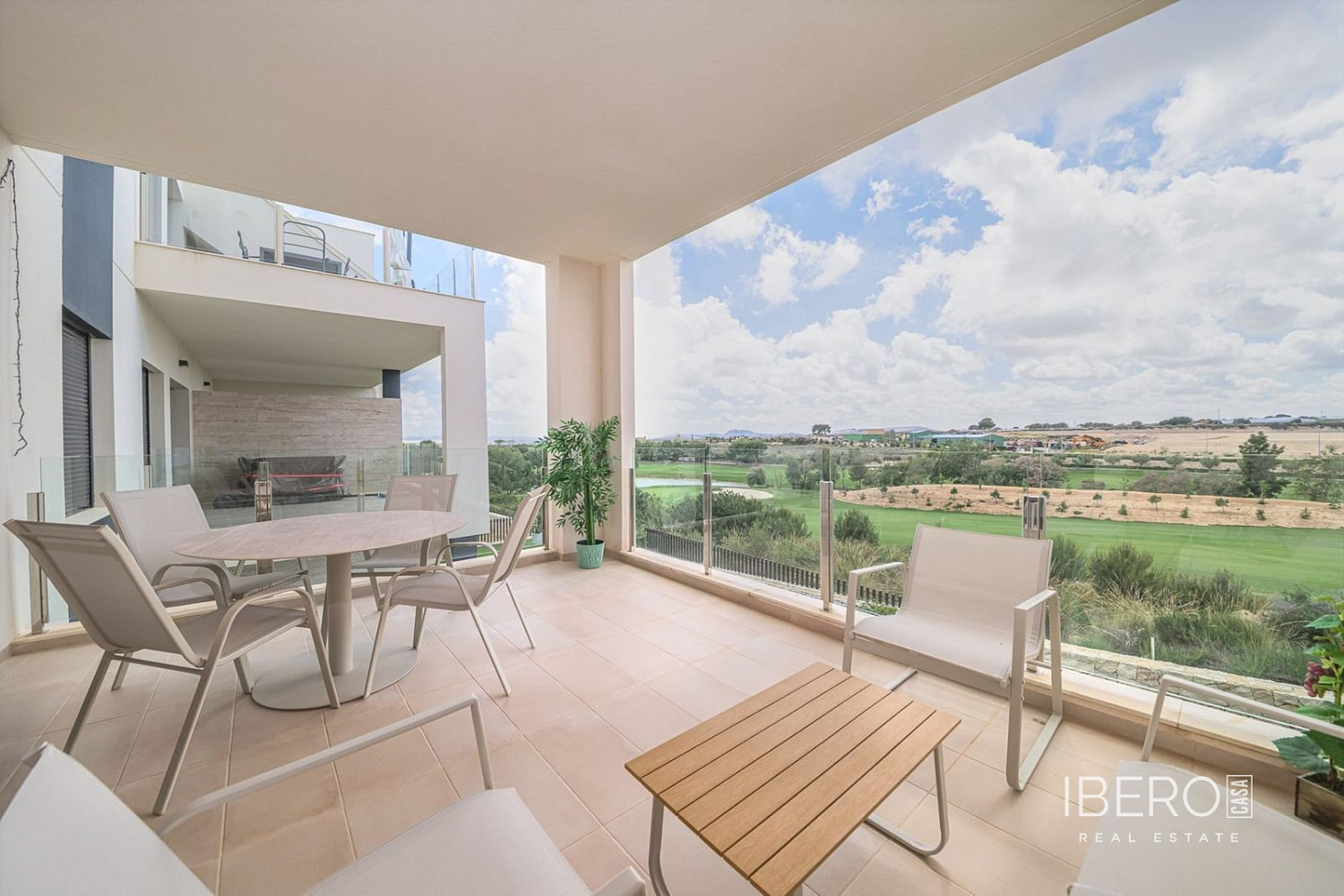 Prodej bytu 3+kk 80 m² — photo 2