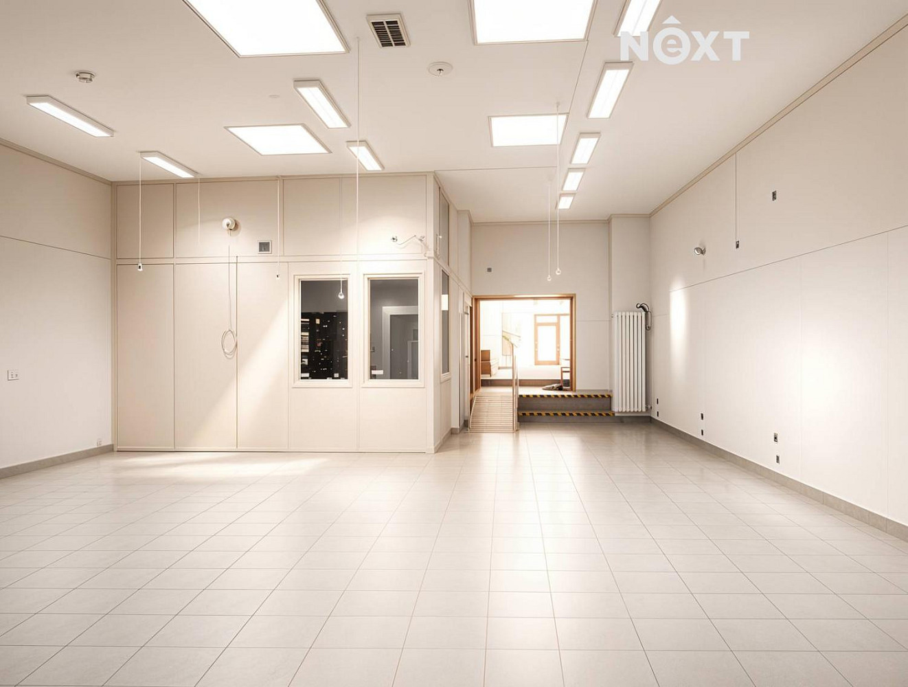 Pronájem obchodních prostor 320 m² — photo 4