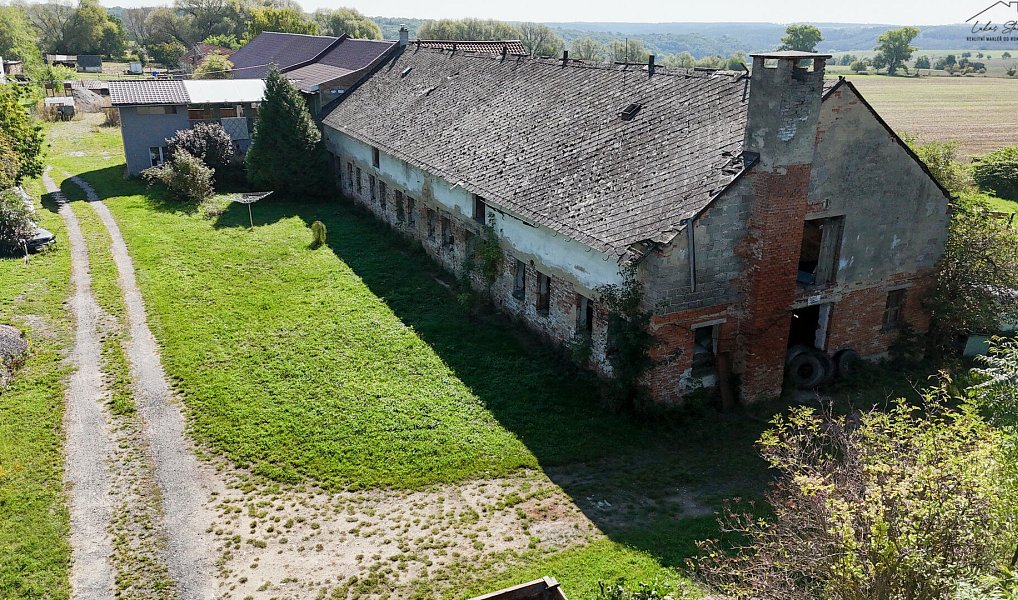 Prodej obchodních prostor 1 200 m², Střemy – náhled fotky 11