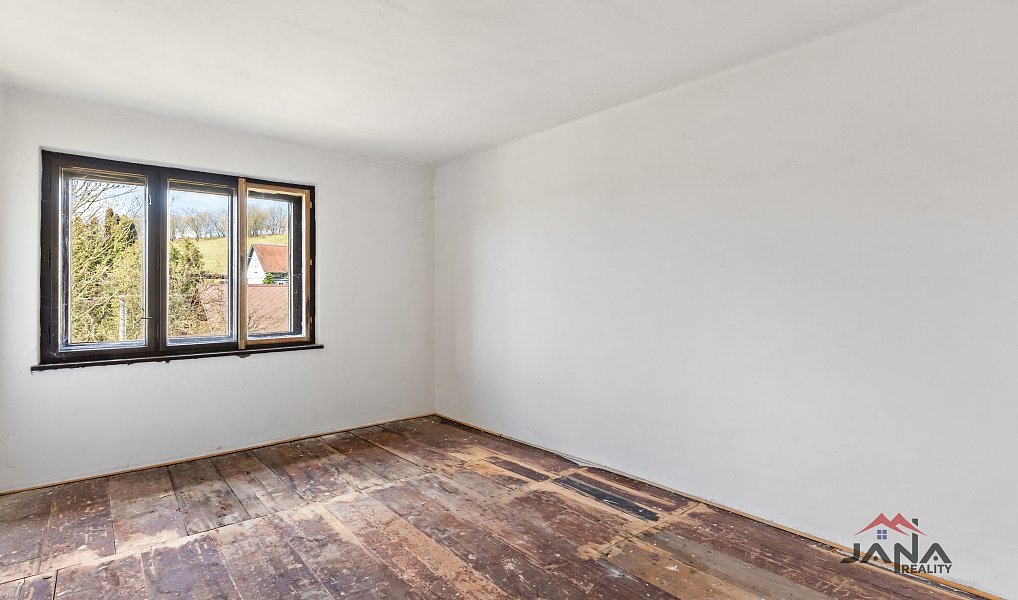 Prodej domu 190 m² s pozemkem 1 966 m², Mírová pod Kozákovem – náhled fotky 10