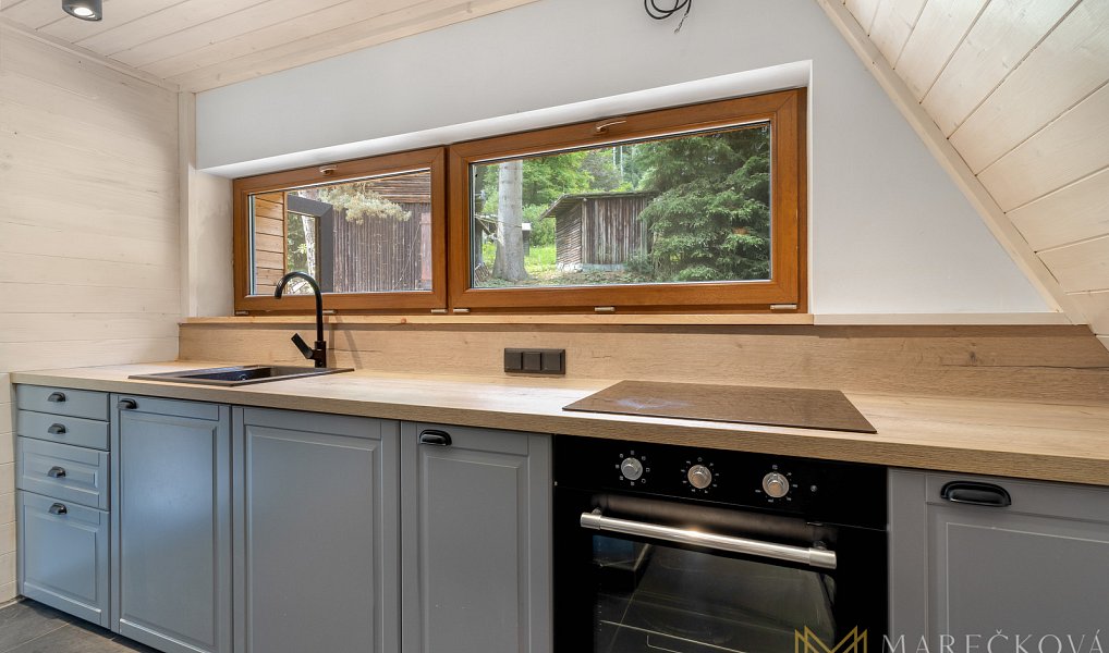 Prodej chaty/chalupy 80 m² s pozemkem 329 m², Podhradí – náhled fotky 3