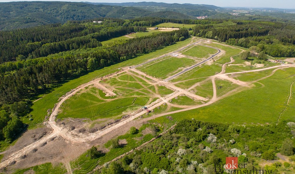 Prodej stavebního pozemku 918 m², Hory – náhled fotky 12