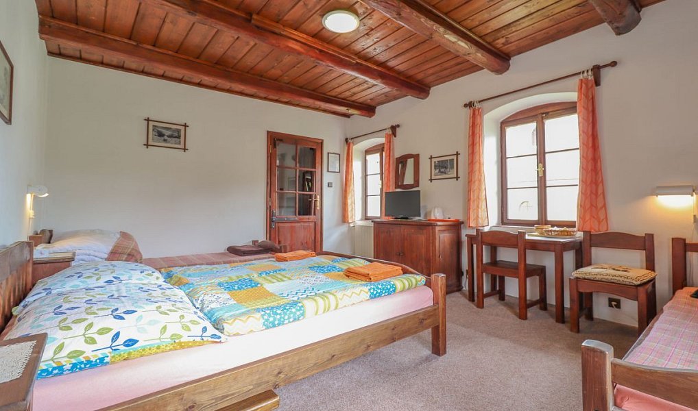 Prodej domu 550 m² s pozemkem 700 m², Kašperské Hory – náhled fotky 14