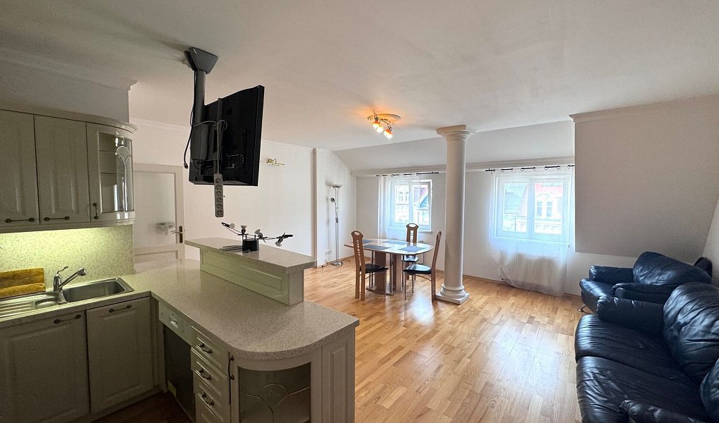 Prodej bytu 4+kk 94 m², Karlovy Vary – náhled fotky 12
