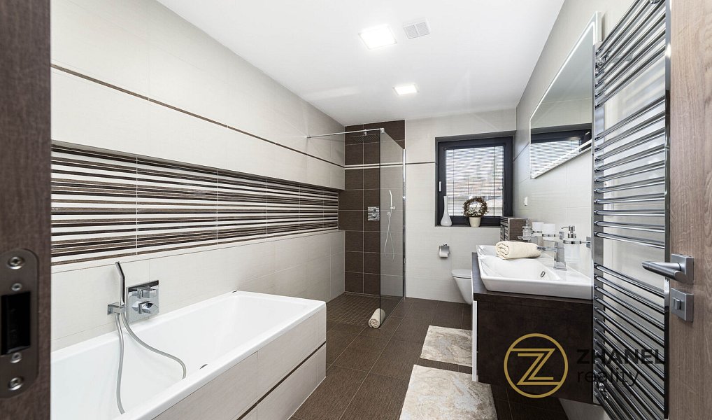 Prodej domu 351 m² s pozemkem 1 603 m², Havířov – náhled fotky 14