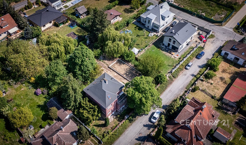Prodej stavebního pozemku 877 m², Úvaly – náhled fotky 11