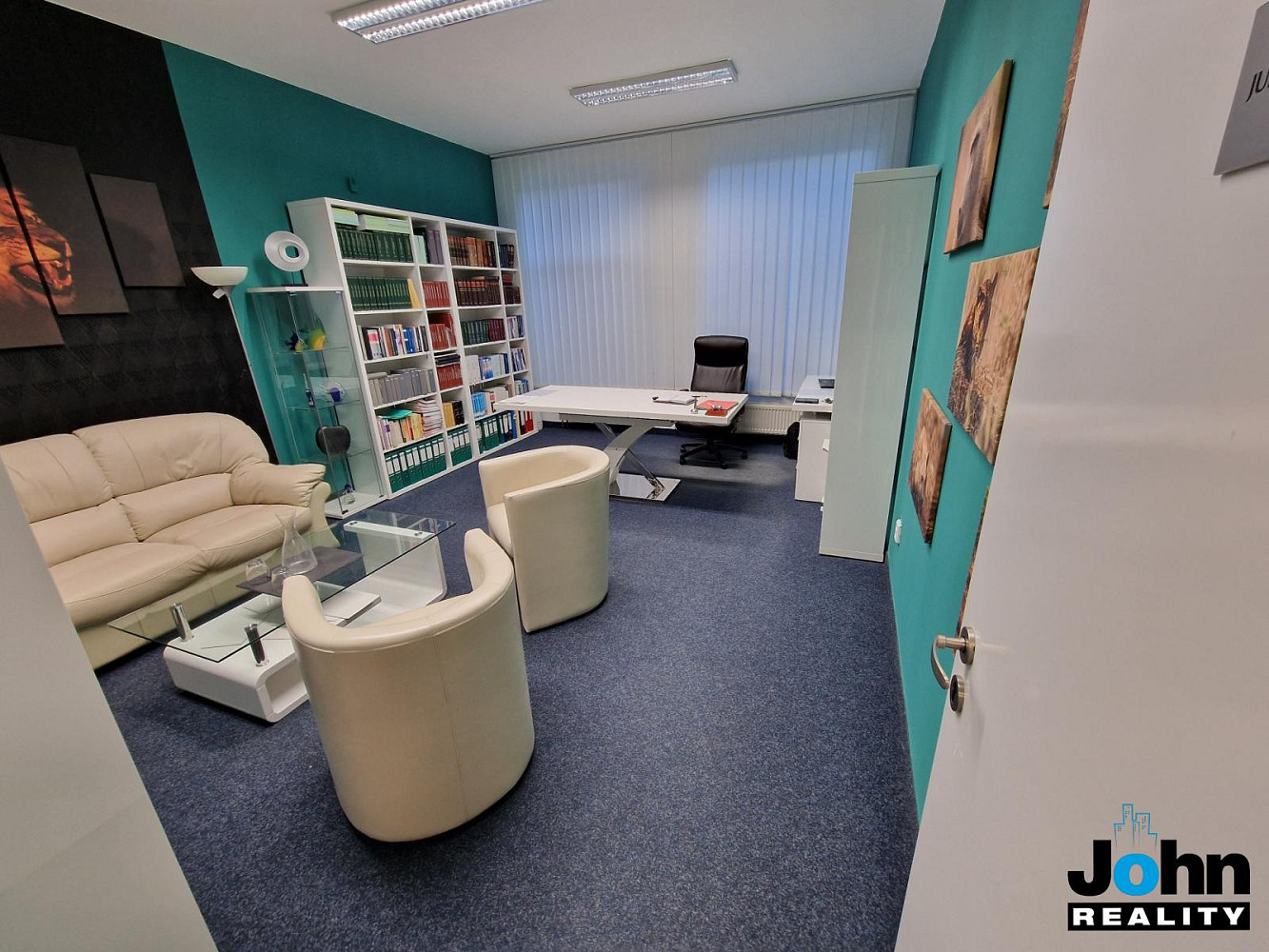 Pronájem kanceláře 130 m² – fotografie 5