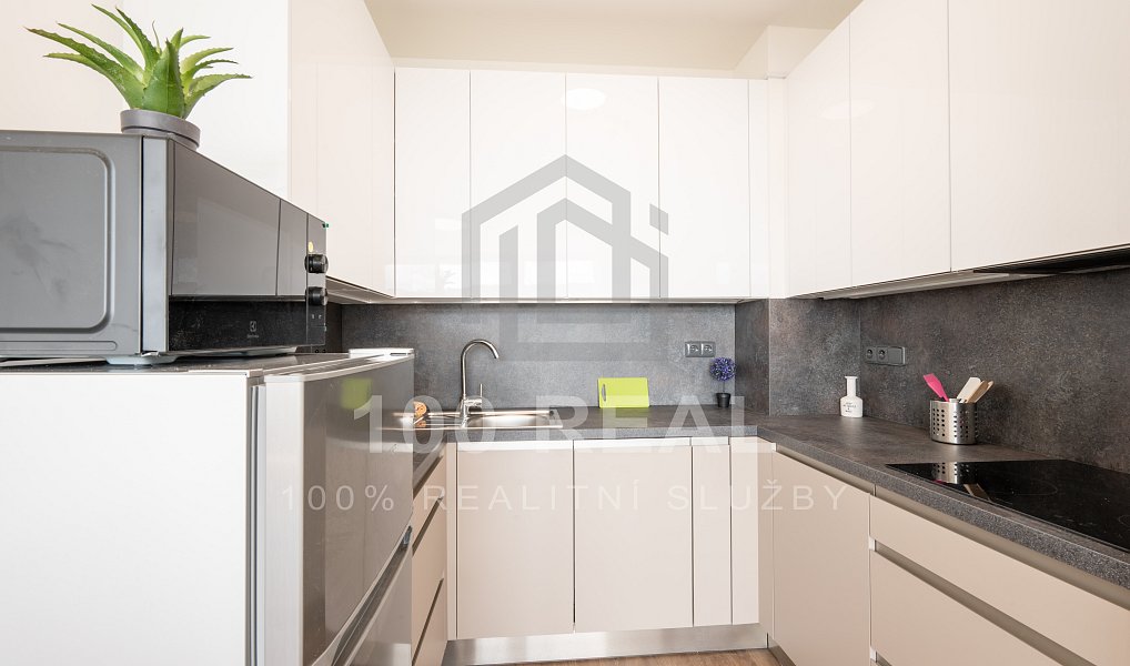 Pronájem bytu 2+kk, 52 m², Zelené Předměstí - Pardubice, Pardubice