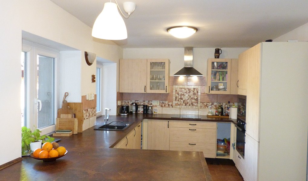 Prodej domu 220 m² s pozemkem 1 140 m², Tršice – náhled fotky 14