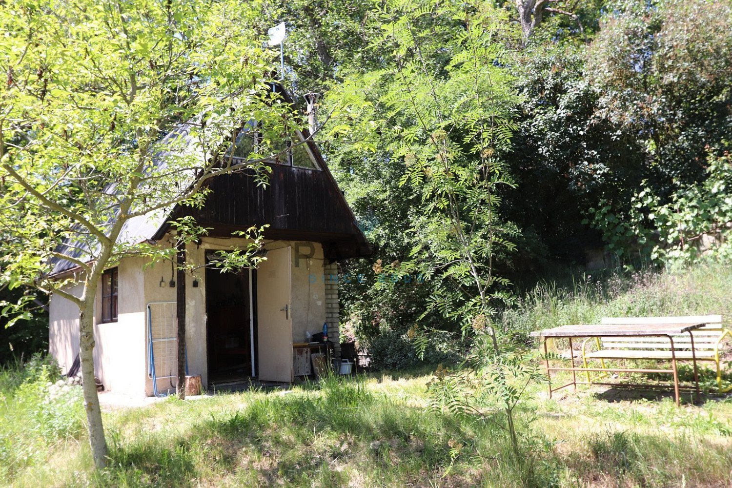 Prodej stavebního pozemku 929 m²