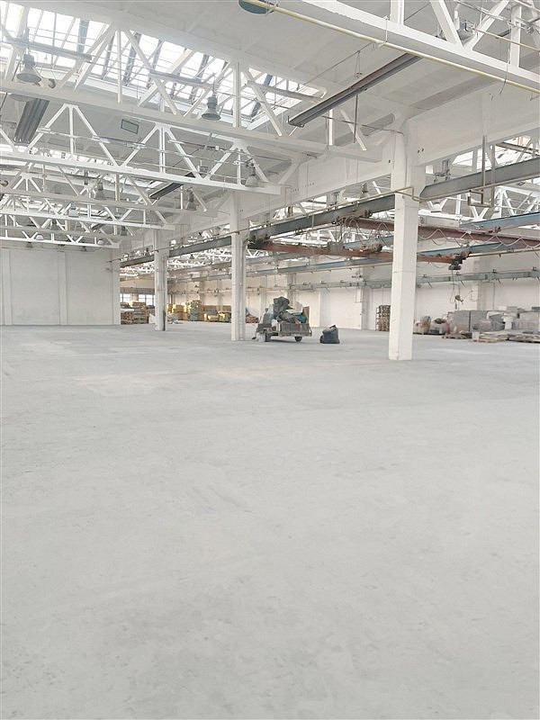 Pronájem výrobních prostor 3 600 m² — photo 5