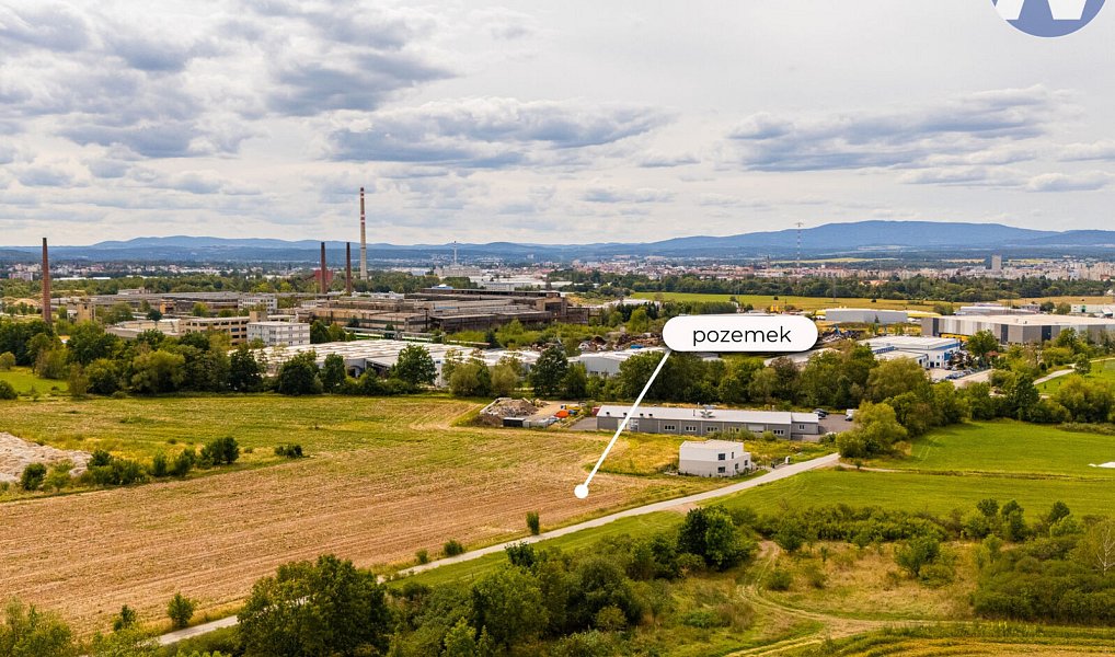 Prodej komerčního pozemku 1 700 m², Úsilné – náhled fotky 2