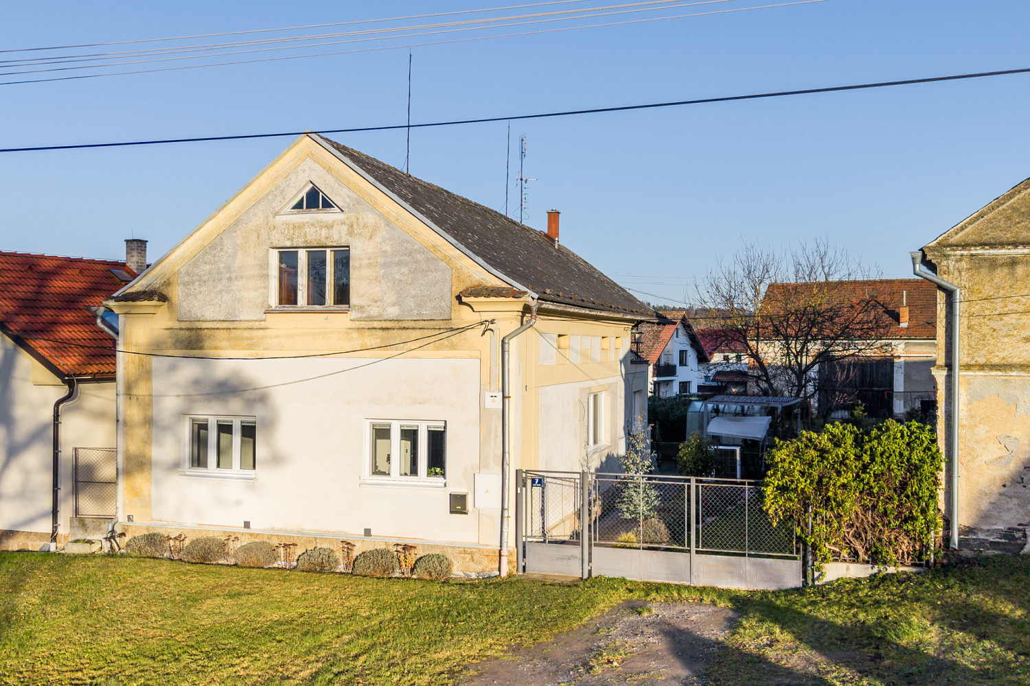 Prodej domu 120 m² s pozemkem 1 475 m²