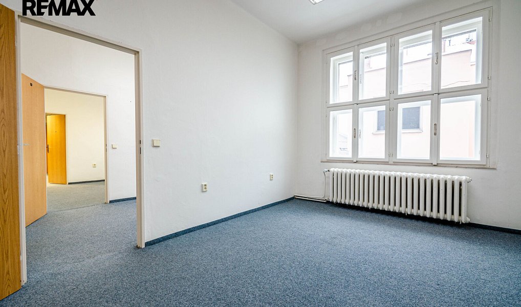 Pronájem kanceláře 148 m², Roudnice nad Labem – náhled fotky 11