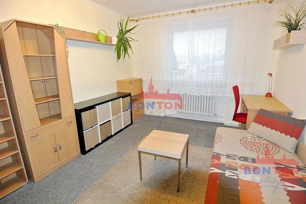 Pronájem pokoje 30 m² — photo 3