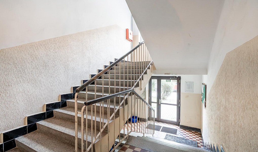 Prodej bytu 2+1 74 m², Praha – náhled fotky 25