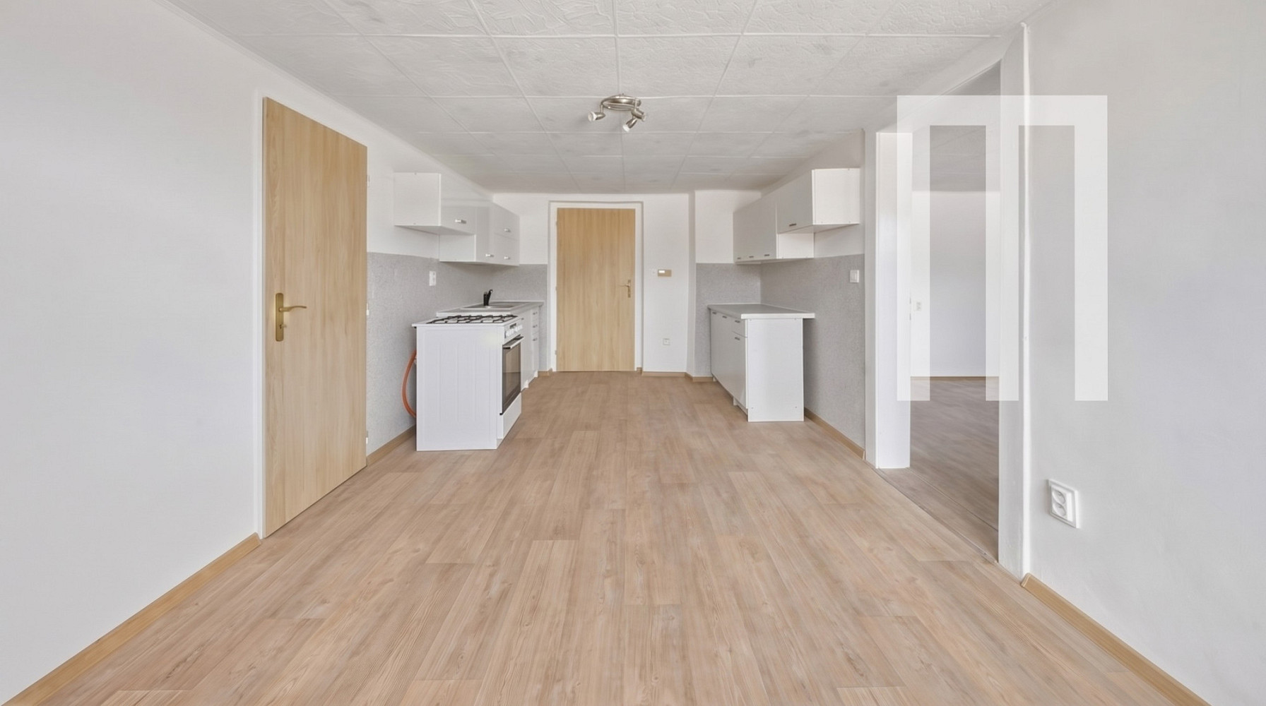 Pronájem bytu 2+1 71 m² – fotografie 3