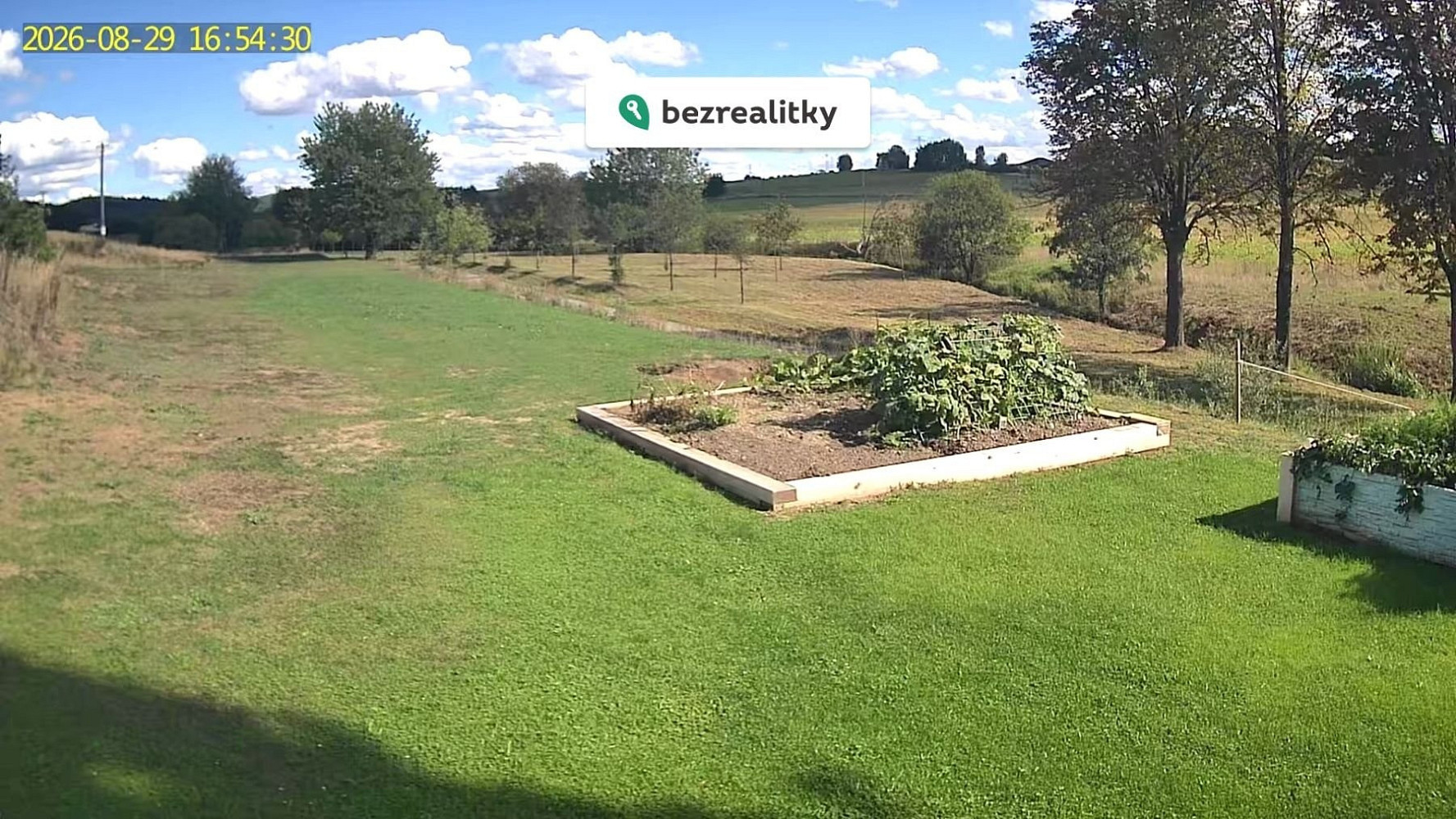 House, 98 m², land 2700 m²