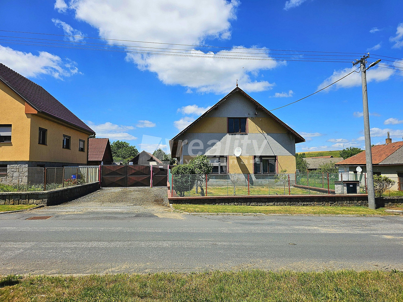 Prodej domu 310 m² s pozemkem 2 027 m², Kamenice