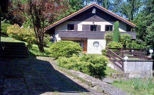 Prodej domu 250 m² s pozemkem 3 343 m², Chyňava, okres Beroun