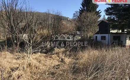 Prodej pozemku 585 m², Pod Chybou, Zadní Třebaň, okres Beroun