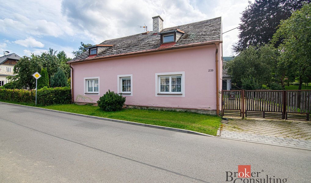 Prodej domu 161 m² s pozemkem 1 012 m², Vrbno pod Pradědem – náhled fotky 2