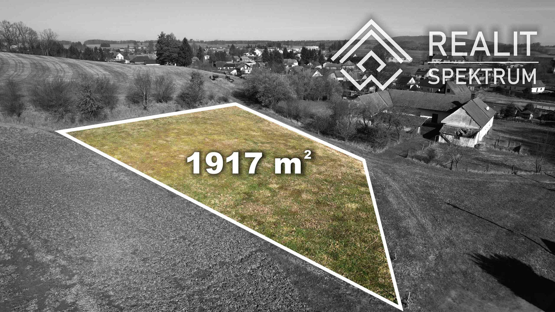 Prodej stavebního pozemku 1 917 m²