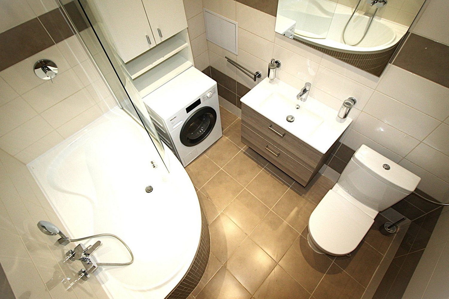 Prodej bytu 2+kk 50 m² — photo 2