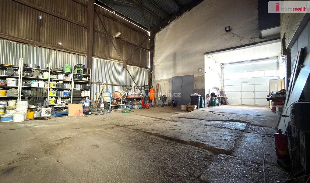 Prodej výrobních prostor 3 255 m², Lanžhot – náhled fotky 3