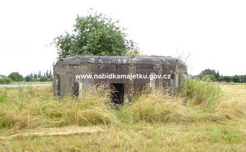 K. ú. Pertoltice pod Ralskem - stavba bez čp/če ( řopík ) na cizím pozemku p. č. 879/2 (LV 2034), Pertoltice pod Ralskem, okres Česká Lípa
