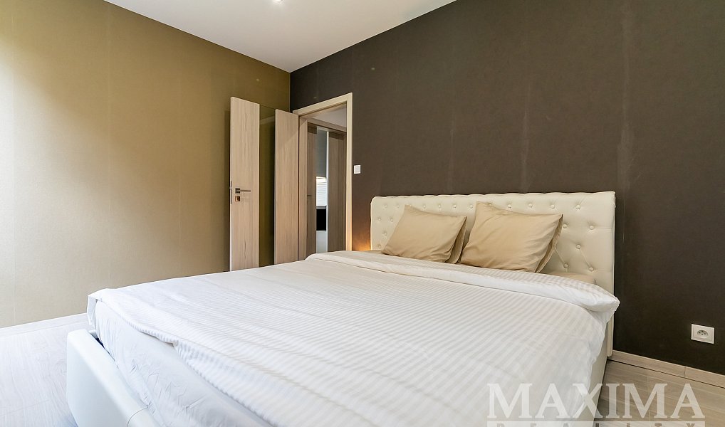Pronájem bytu 2+kk 50 m², Praha – náhled fotky 12