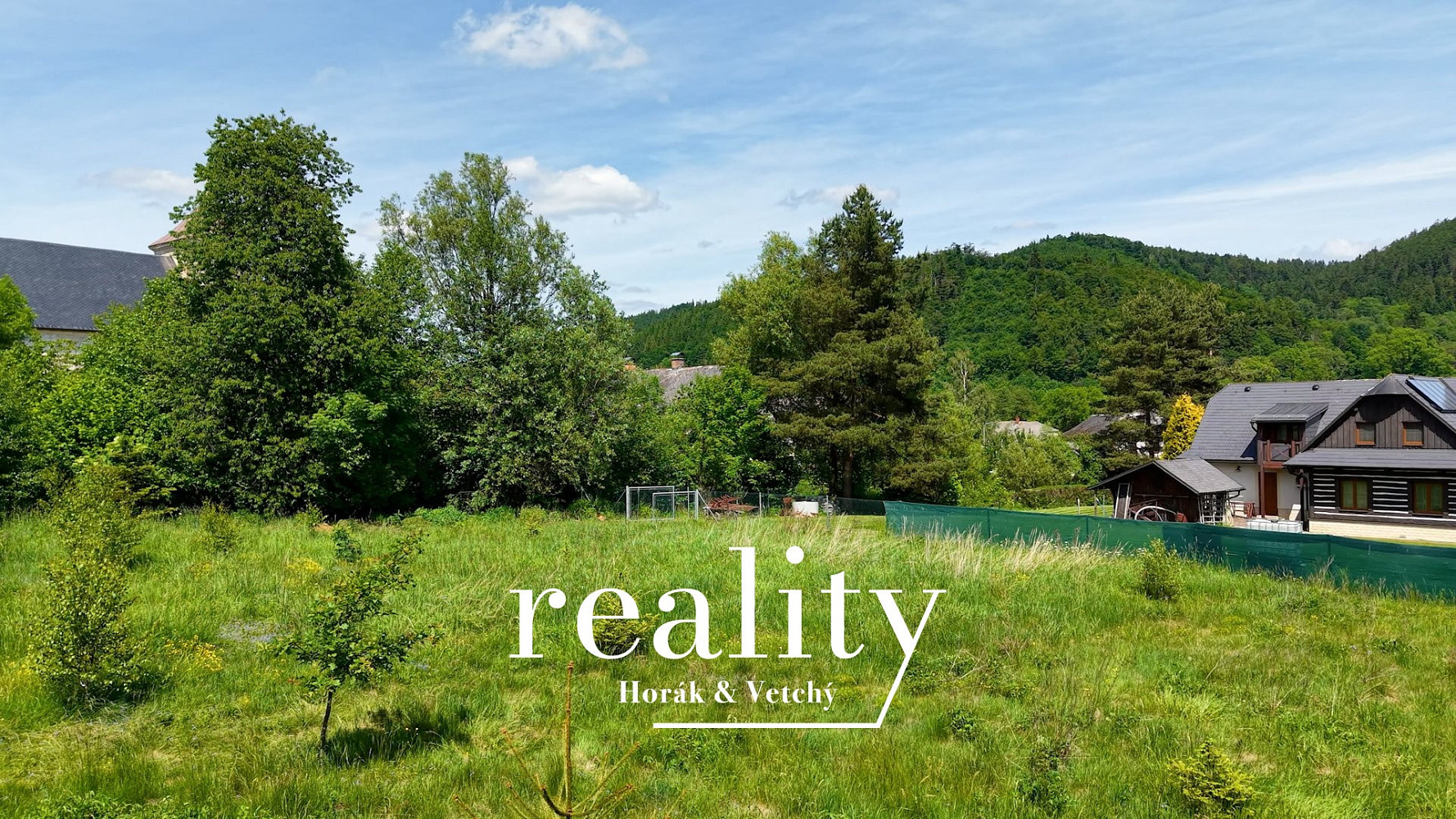 Prodej stavebního pozemku 1 417 m² – fotografie 4