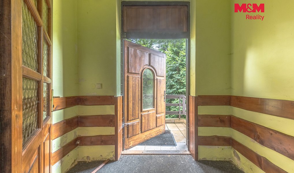 Prodej ubytovacího objektu 500 m², Plavy – náhled fotky 6