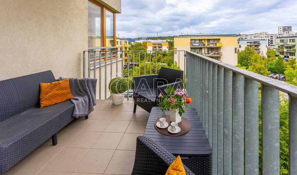 Prodej bytu 3+kk 79 m², Praha – náhled fotky 9