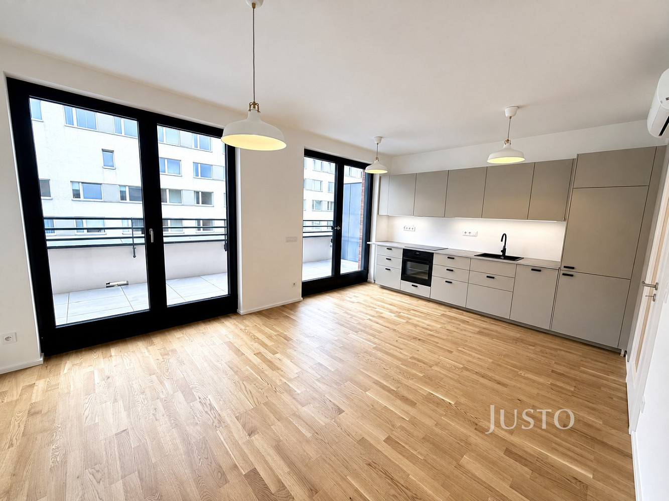 Pronájem bytu 1+kk 35 m²