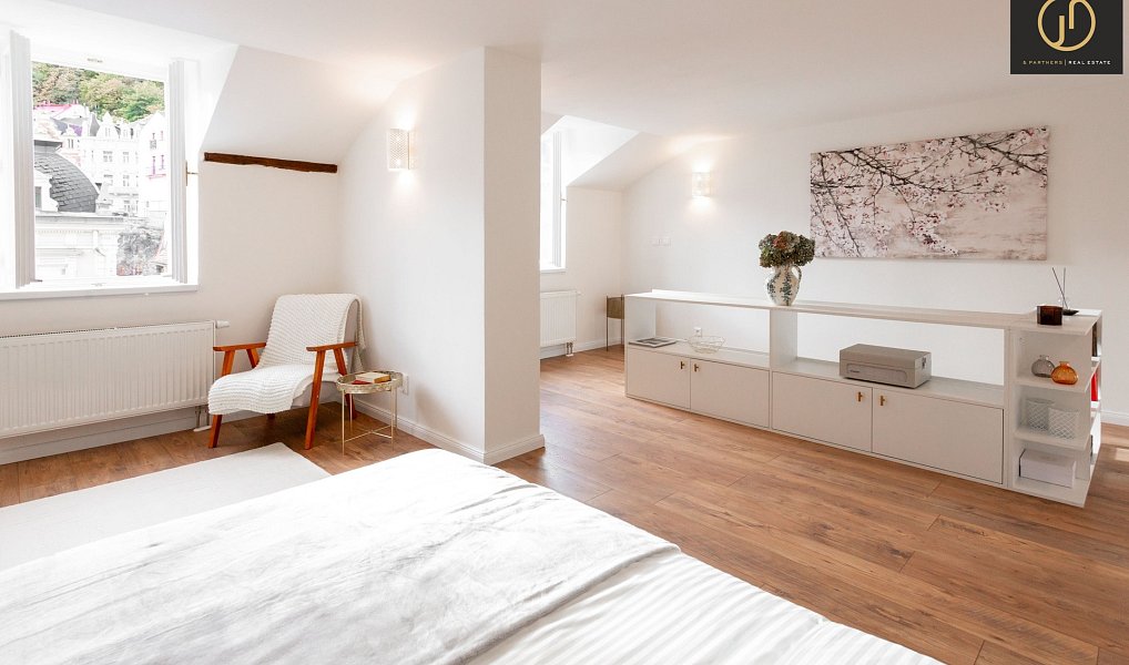Prodej bytu 4+1 127 m², Karlovy Vary – náhled fotky 15