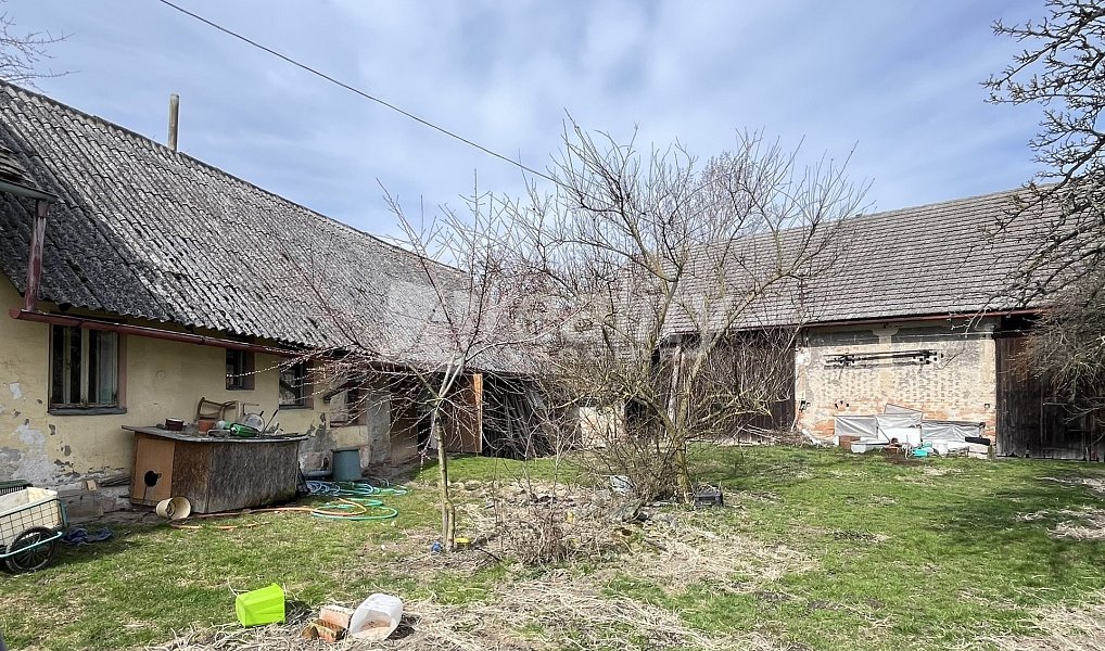 Prodej domu 149 m² s pozemkem 1 346 m², Vlkaneč – náhled fotky 6