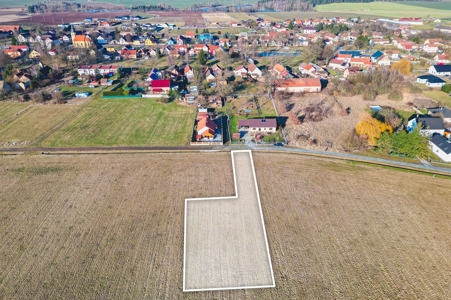 Prodej stavebního pozemku 2 121 m² — photo 2