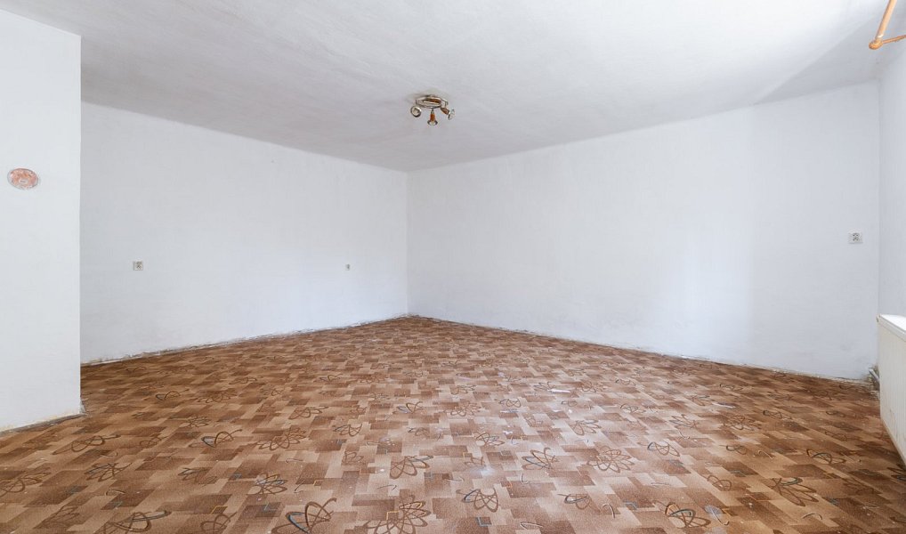 Prodej domu 140 m² s pozemkem 1 911 m², Měrunice – náhled fotky 11