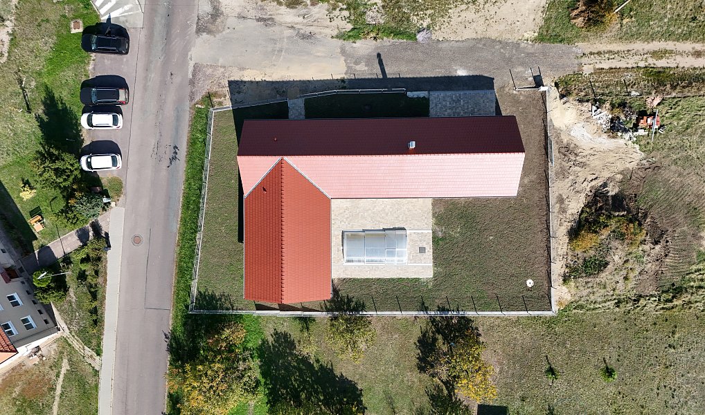 Prodej domu 175 m² s pozemkem 800 m², Vrbovec – náhled fotky 4