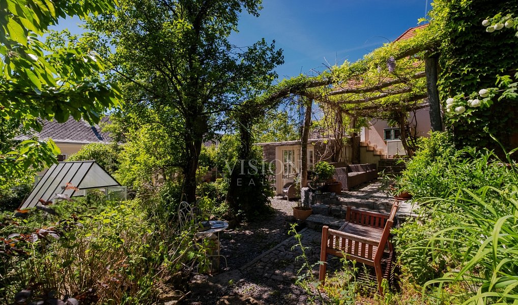 Prodej domu 190 m² s pozemkem 1 831 m², Kolinec – náhled fotky 21
