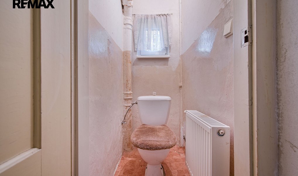 Prodej domu 160 m² s pozemkem 344 m², Aš – náhled fotky 19