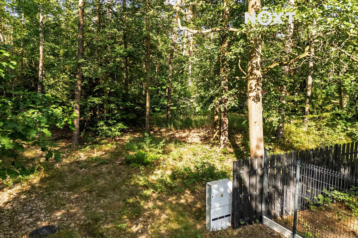 Prodej stavebního pozemku 881 m² – fotografie 4
