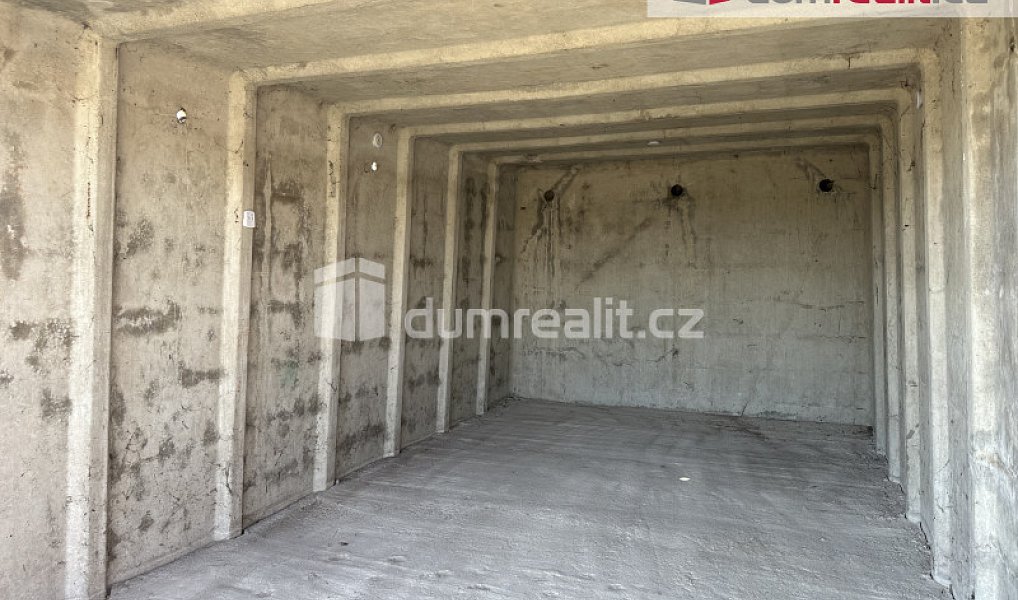 Garáž 18m2, Valtice, Valtice – náhled fotky 3