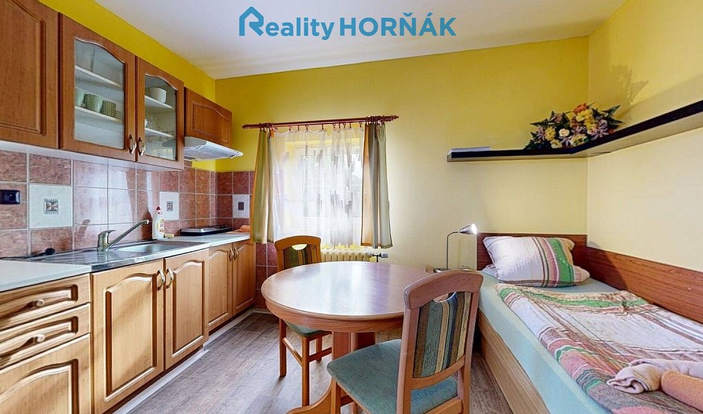 Prodej domu 364 m² s pozemkem 1 261 m², Votice – náhled fotky 23