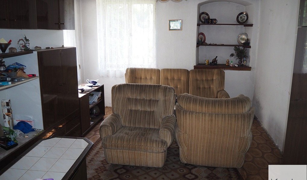Prodej domu 233 m² s pozemkem 1 057 m², Plesná – náhled fotky 2