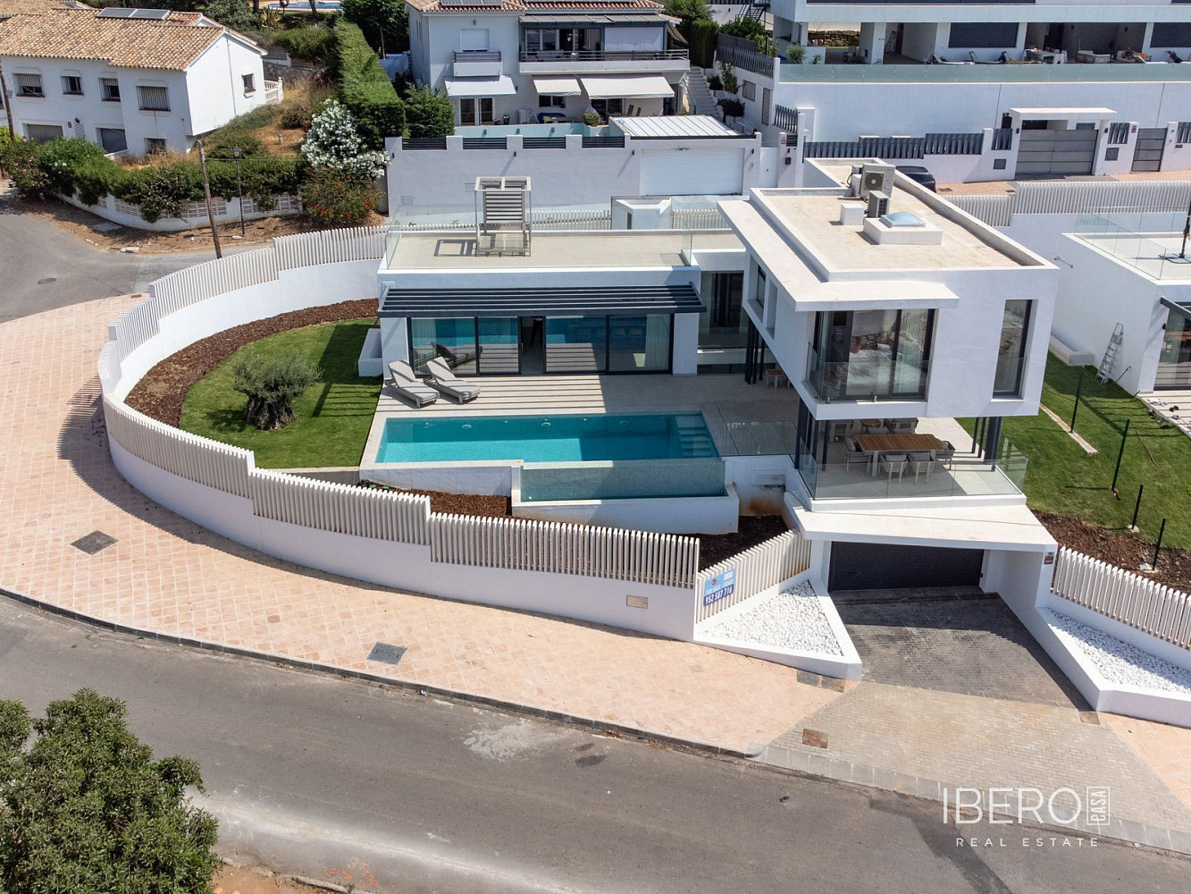 Prodej domu 337 m² s pozemkem 504 m²