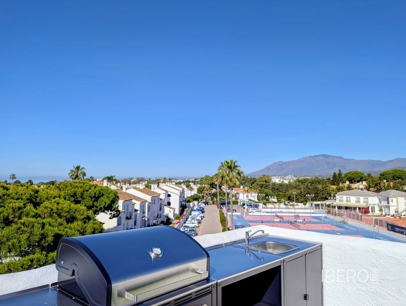 Piso 4+kk – Estepona, El Pilar - Vista 4