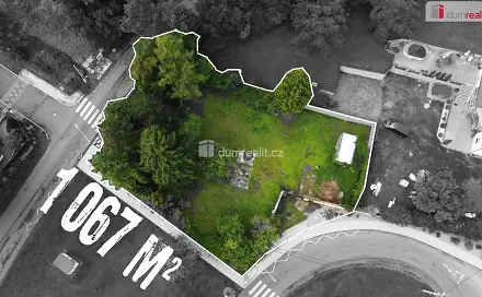 Prodej stavebního pozemku 1 067 m², Hlavní, Panenské Břežany, okres Praha-východ
