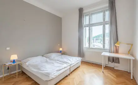 Pronájem bytu 1+1 38 m², Plzeňská, Praha 5 - Smíchov